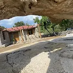 Petrastero Mountain Canyon Retreat-Agrafa , Greece 3*