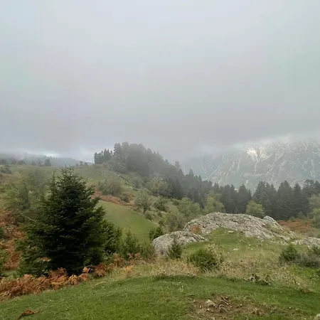 Petrastero Mountain Retreat-agrafa Evrytania Greece Vernikon