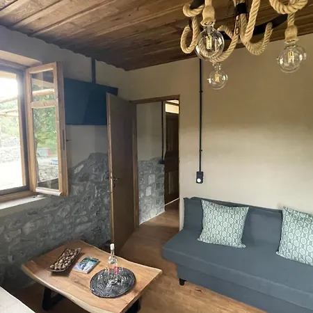 Petrastero Mountain Retreat-agrafa Evrytania Greece Aparthotel