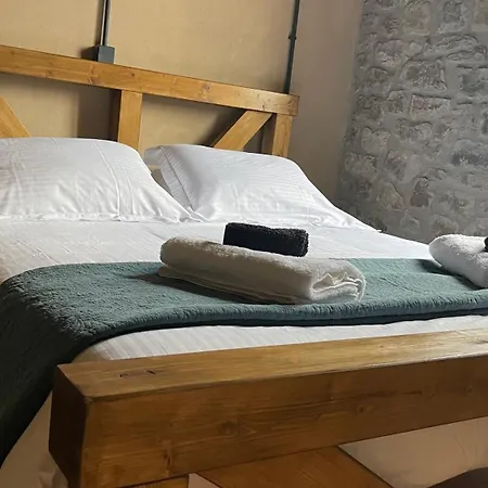 Petrastero Mountain Retreat-agrafa Evrytania Greece 3*