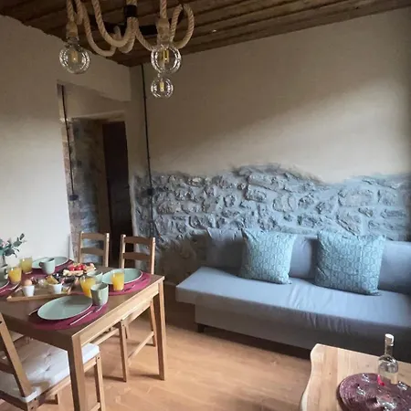 Petrastero Mountain Retreat-agrafa Evrytania Greece Vernikon